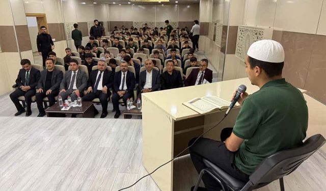 Hakkari’de, İmam Hatipliler Haftası etkinliği