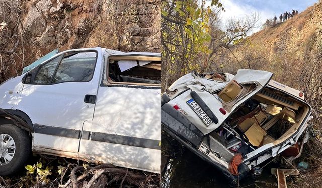 Öğrenci servisi uçuruma yuvarlandı: 13 yaralı