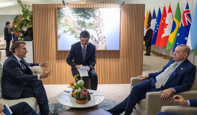 Erdoğan ile Macron bir araya geldi