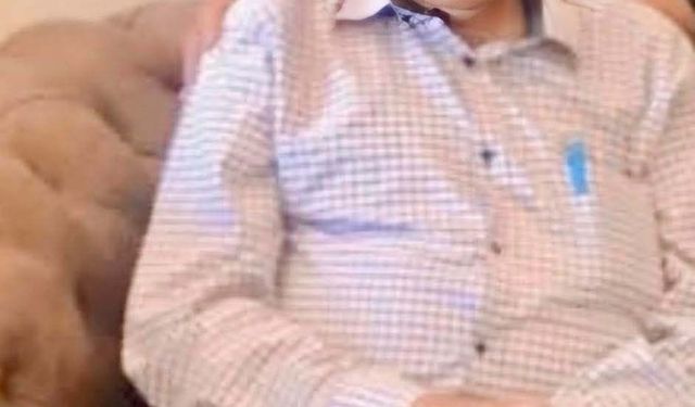 Otomobil ile kamyonet çarpıştı: 1 ölü, 2 yaralı