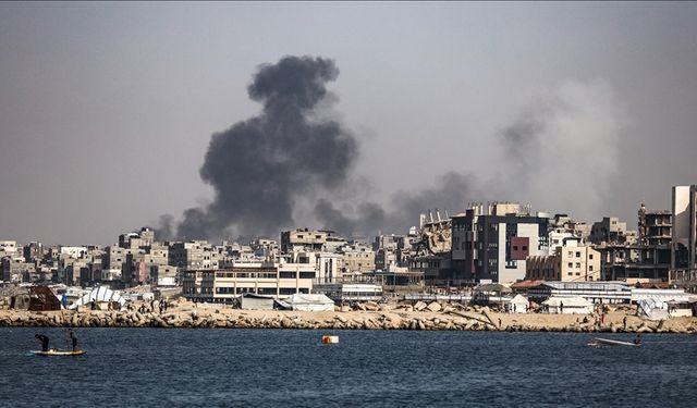 İsrail ordusu Gazze kentinde konutları yıktı