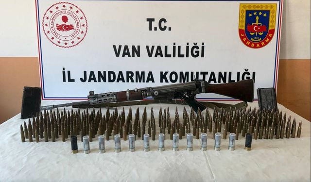 jandarmadan baskın; evde tüfek ile mühimmat ele geçirildi