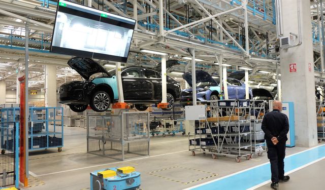 TOGG’un yeni modeli T10F üretim hattında