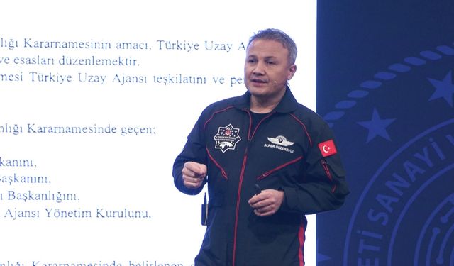 Uzaya giden ilk Türk astronot, öğrencilerle buluştu