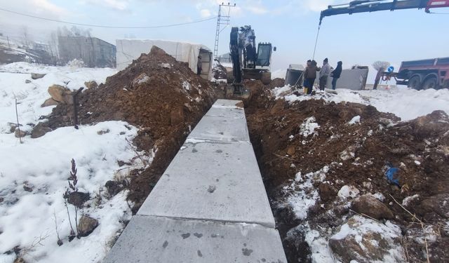 Yüksekova’da su taşkınlarına önlem