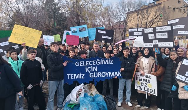 Güroymak'ta temiz çevre için farkındalık yürüyüşü yapıldı