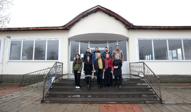 Sağlık çalışanlarıyla okuryazarlık seviyesi yükseliyor