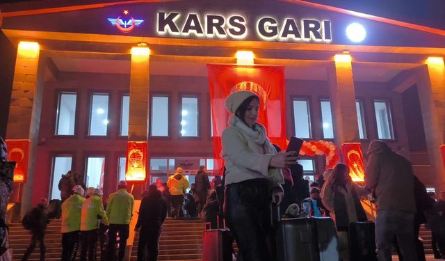 Turistik Doğu Ekspresi, Erzurum'un ardından Kars'ta