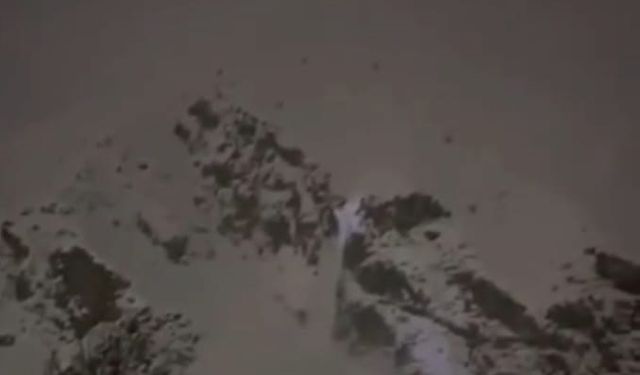 Çığ düşen evde yaralanan kadın kurtarılamadı