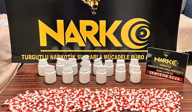 1730 sentetik hap ele geçirildi; 5 tutuklama