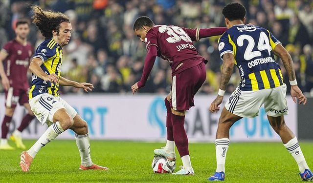 Fenerbahçe'den zirve yarışında kritik puan kaybı