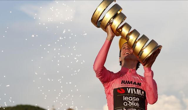 Britanyalı bisikletçi Simon Yates emekli oldu