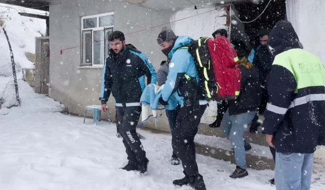 1 haftada 57 hastayı kurtardılar