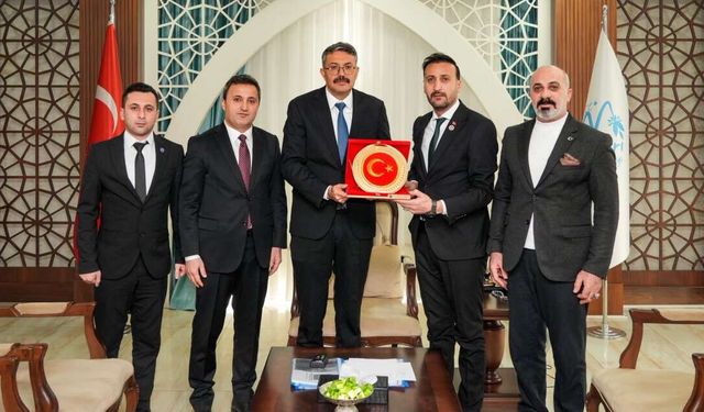 EMŞAV’dan Vali Ali Çelik’e ziyaret