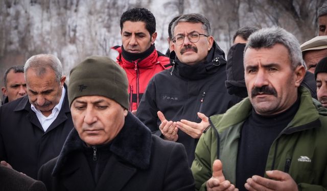 Vali Çelik, Zeynep Karadeniz’in cenaze törenine katıldı