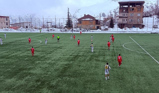 Hakkari Spor FK evinde hata yapmadı