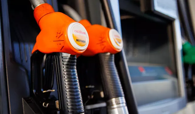 Araç sahiplerine kötü haber: Motorine zam yolda