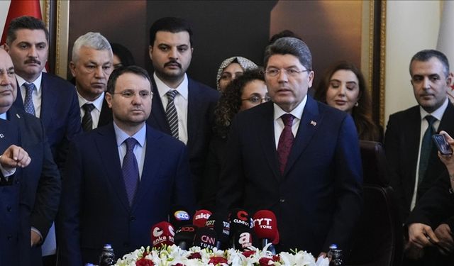 Adalet Bakanlığında devir teslim töreni yapıldı