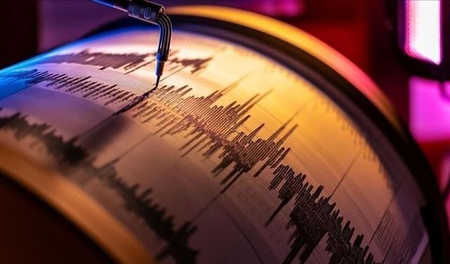 Hakkari sınırında 3.7 büyüklüğünde deprem