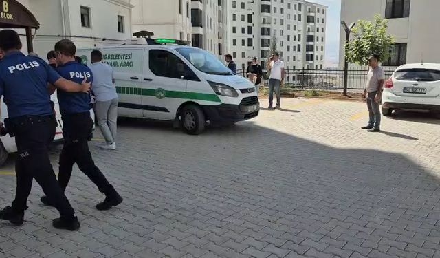 Eşiyle gördüğü kişiyi öldüren başkomisere 10 yıl 2 ay hapis