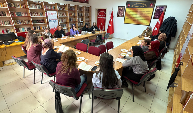 Van'da "akran anneleri" çocukları için bir araya geliyor