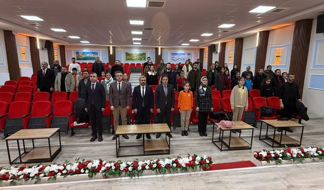 Hakkari’de İstiklal Marşı Yarışması gerçekleştirildi