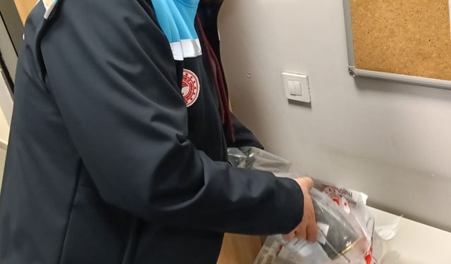 13 kilo kaçak mersin balığı havyarı ele geçirildi