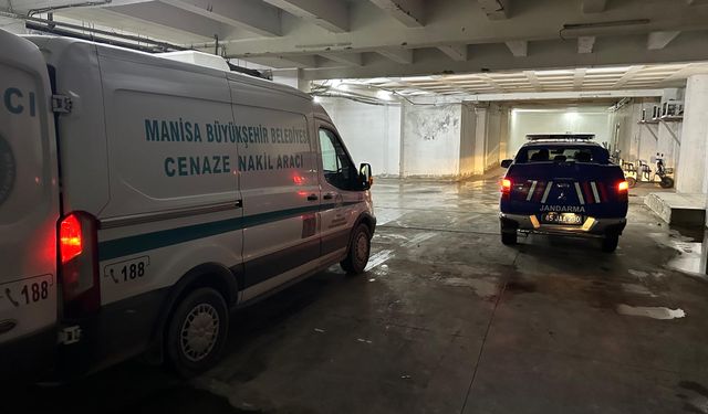 Yüksek gerilim hattına kapılan işçi öldü