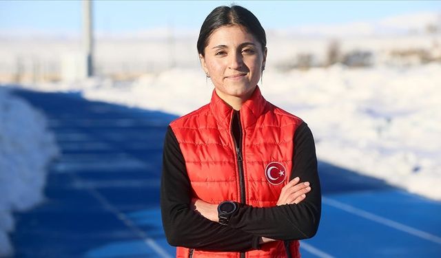 Türkiye rekortmeni Elif’in gözü kürsüde