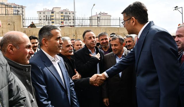 Vali Çelik'ten duygulandıran veda!