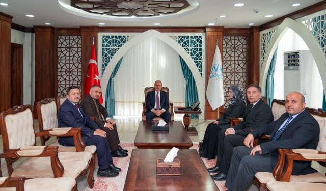 İl Müftülüğü heyetinden Vali İbrahim Taşyapan’a ziyaret