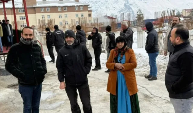 Hakkari’de tutuklanan 7 seyyar satıcı serbest bırakıldı