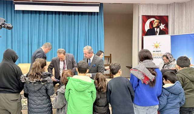 Başkan Kaya’dan yetim çocuklara bayram sevinci