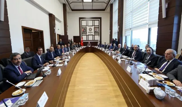 Rektör Gençcelep, ÜNİDAP Toplantısı’na katıldı