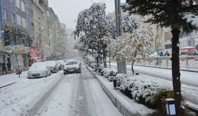 Hakkari için kuvvetli yağış alarmı