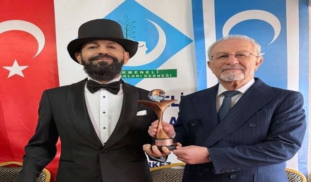 Akif Manaf “Barış ve İnsan Hakları Ödülü” ile onurlandırıldı