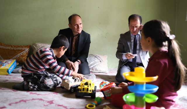 Hakkari’de ihtiyaç sahibi aileler unutulmadı