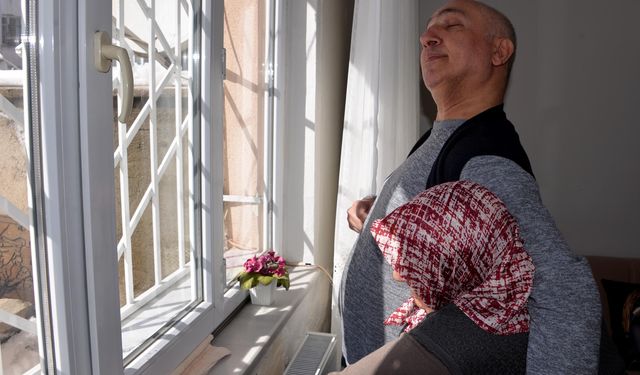 2 Yıldır oğluna bakan annenin yürek burkan isteği