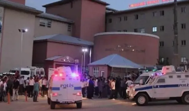 Hakkari’de gece saatlerinde iki grup arasında kavga