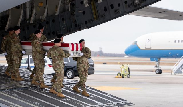ABD askerlerinin cenazeleri ülkelerine getirildi