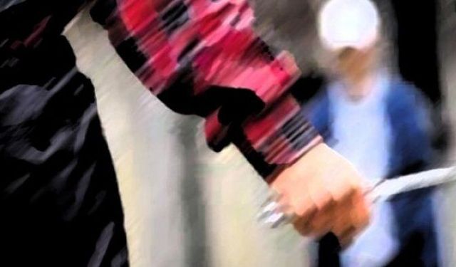 Hakkari’de bıçaklı kavga: 1 genç yaralandı