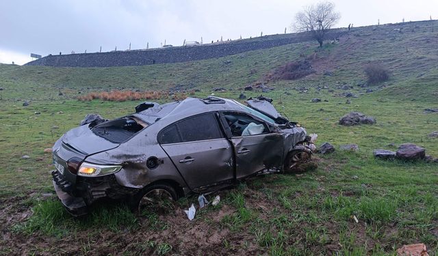 Batman'da otomobil uçuruma yuvarlandı: 1 yaralı