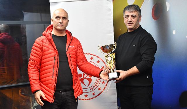 Hakkari'nin bilardo şampiyonu belli oldu