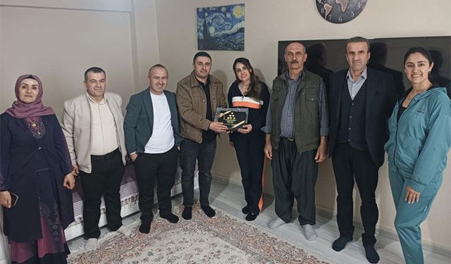 Hakkari Teknokent Koleji’nden anlamlı bayram ziyaretleri