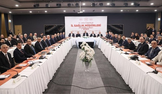 Bakan Memişoğlu, 81 ilin sağlık müdürleriyle bir araya geldi