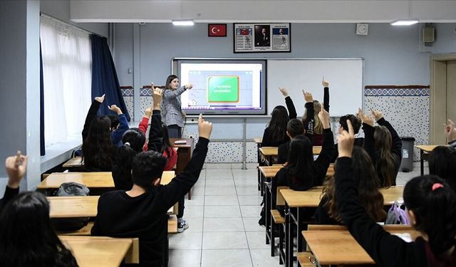 MEB’den lise öğrencilerine “Ara Tatil Rehberi”