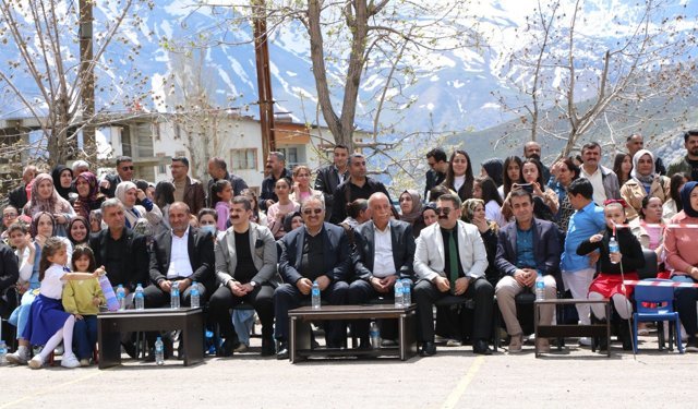 Hakkari’de 23 Nisan etkinlikleri gecikmeli kutlandı