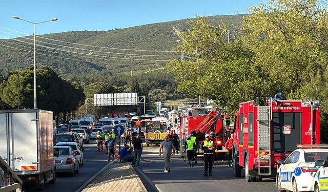 Tır kazasında can pazarı: 2 ölü, 2’si polis 5 yaralı