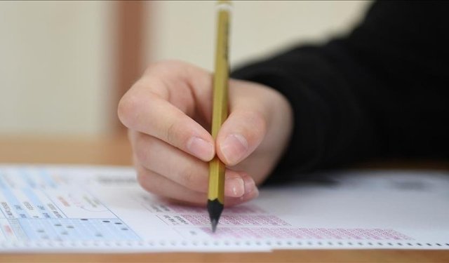 Öğrenciler dikkat! LGS başvurularında  yarın son gün