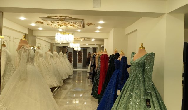 Hakkari’nin en tecrübeli Moda Evi düğün sezonuna hazır